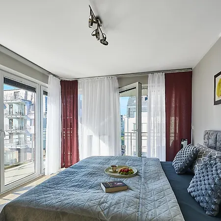 Four Seasons Aquamarina