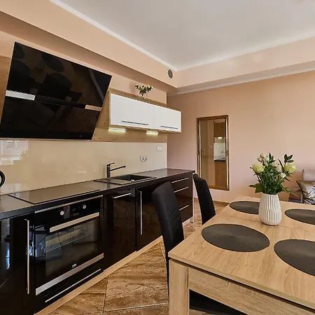 شقة Four Seasons Aquamarina *