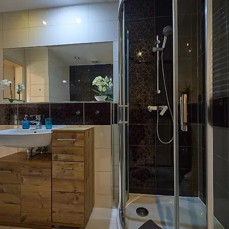 Four Seasons Aquamarina Lägenhet Świnoujście